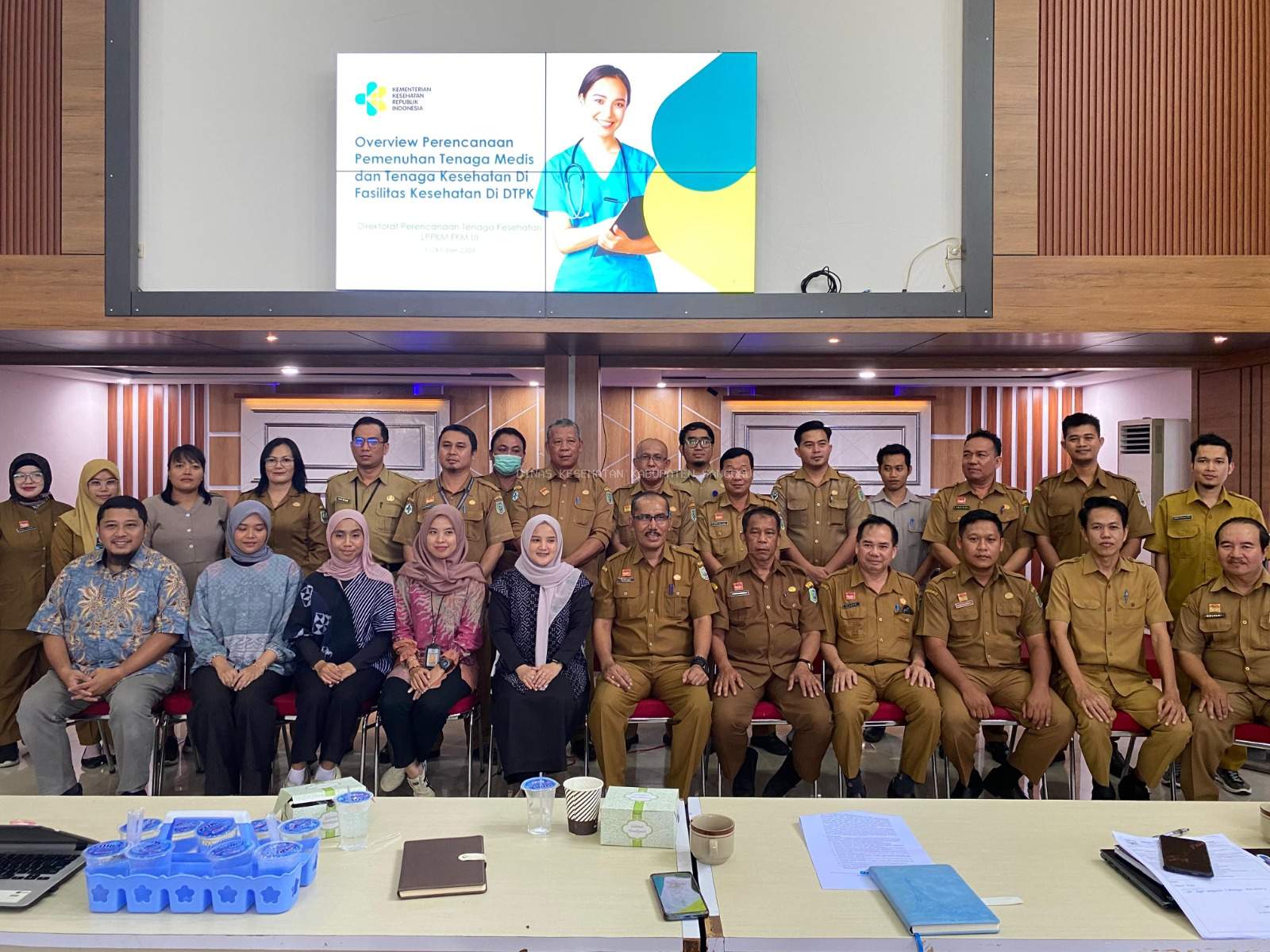 Studi Lapangan dengan Metode Focus Grup Discussion (FGD)